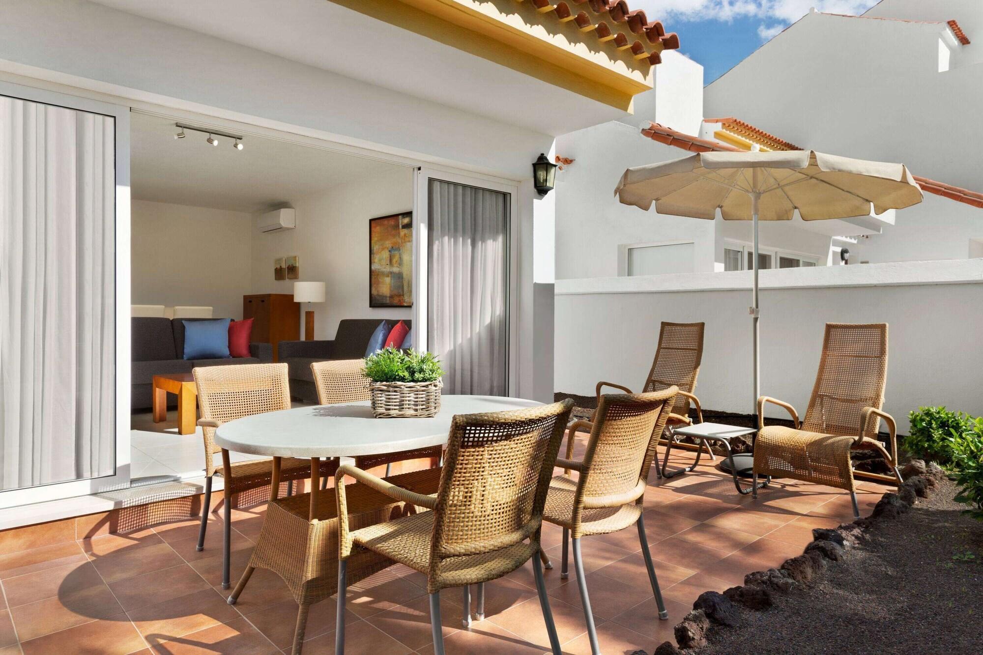 Wyndham Residences Golf Del Sur 산미겔데아보나 외부 사진