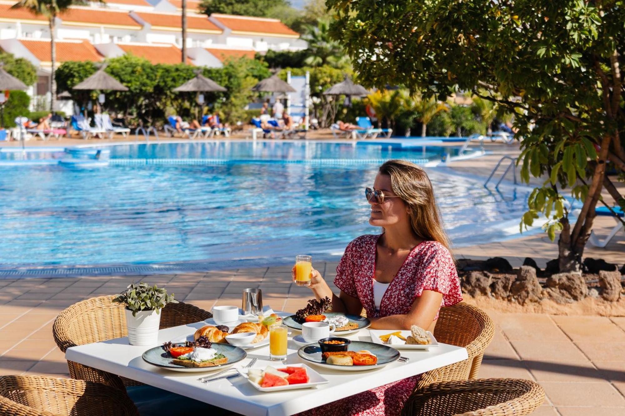 Wyndham Residences Golf Del Sur 산미겔데아보나 외부 사진